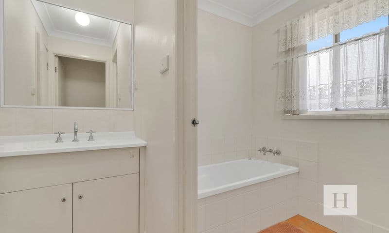 49 Chelmsford Road, Charmhaven, NSW 2263, Charmhaven - Thumbnail 7