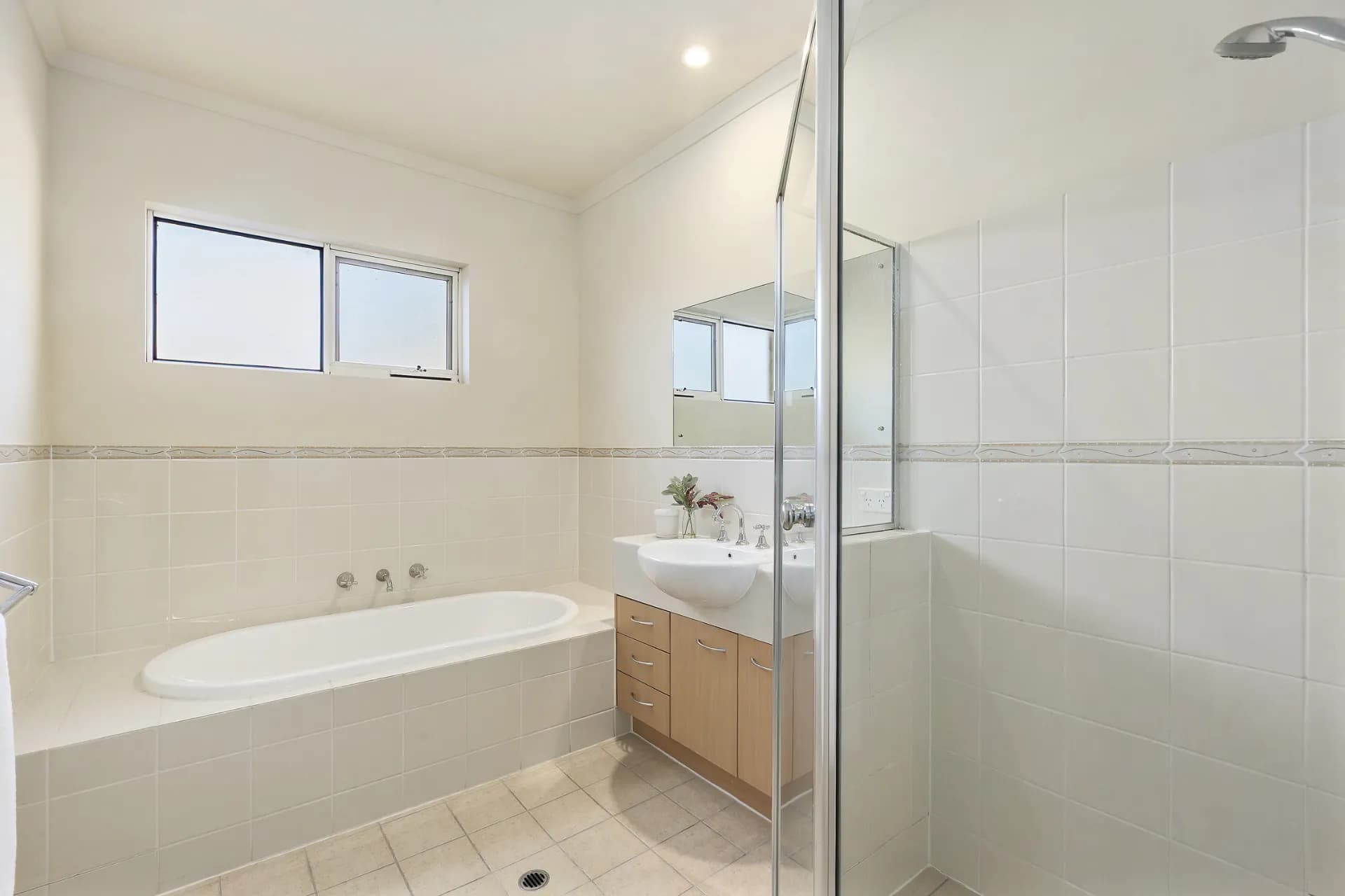 10 Broughton Avenue, Mitcham, SA, Mitcham - Thumbnail 6
