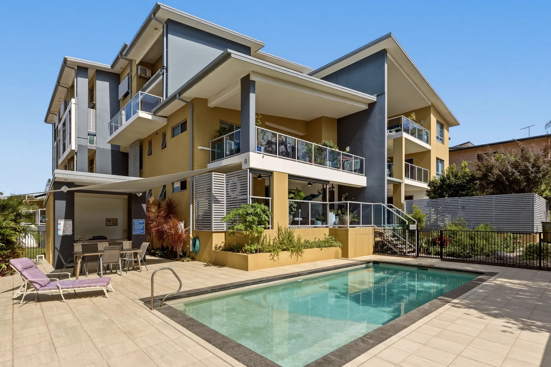5/8-10 Georgina Street, Woody Point, QLD, Woody Point - Thumbnail 2