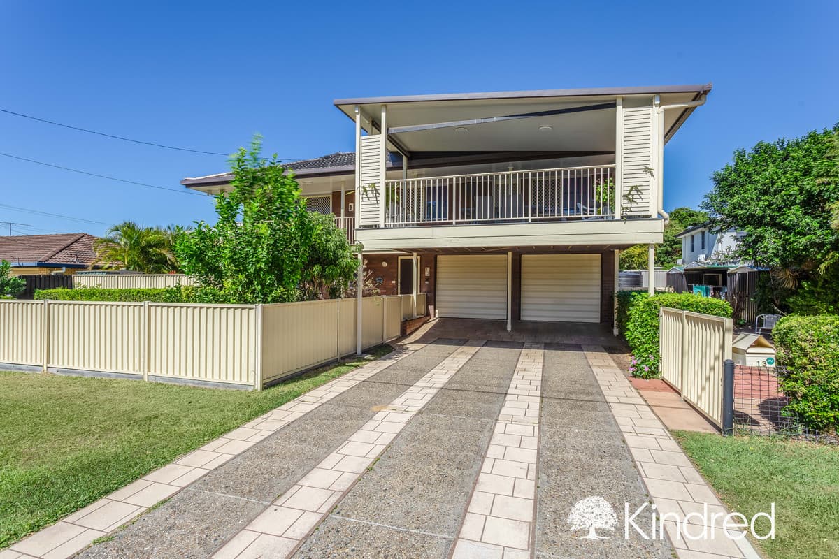 13 Anderson Street, Scarborough QLD 4020, Scarborough - Thumbnail 2