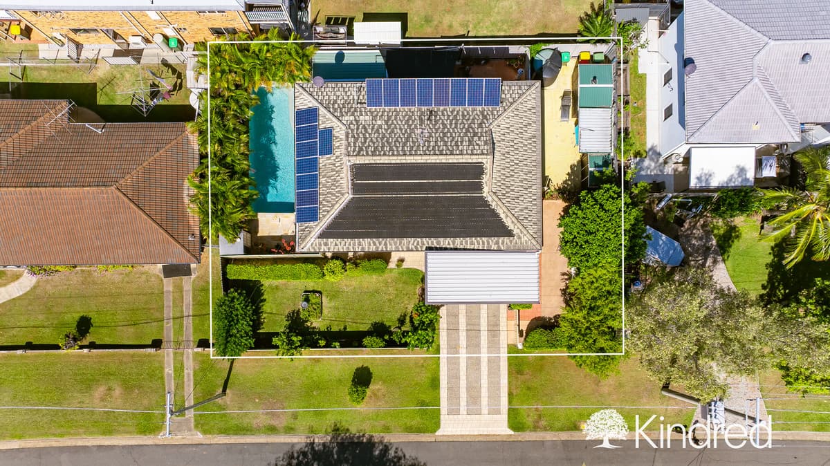 13 Anderson Street, Scarborough QLD 4020, Scarborough - Thumbnail 4