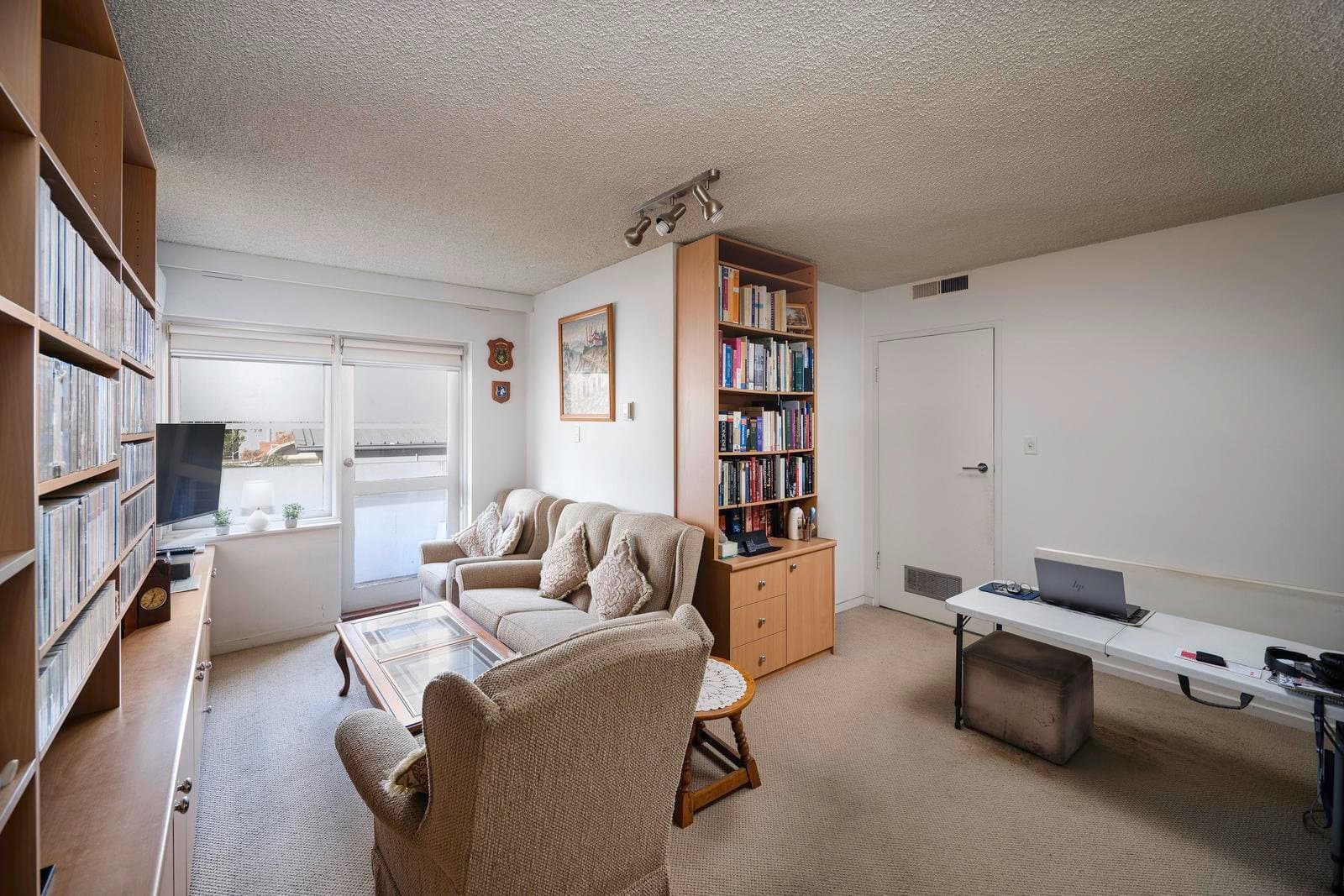 2/96 Flemington Road, Parkville VIC 3052, Parkville - Thumbnail 3