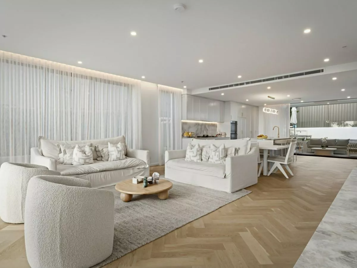 1/6 Holt Road, TAREN POINT, Taren Point - Thumbnail 3