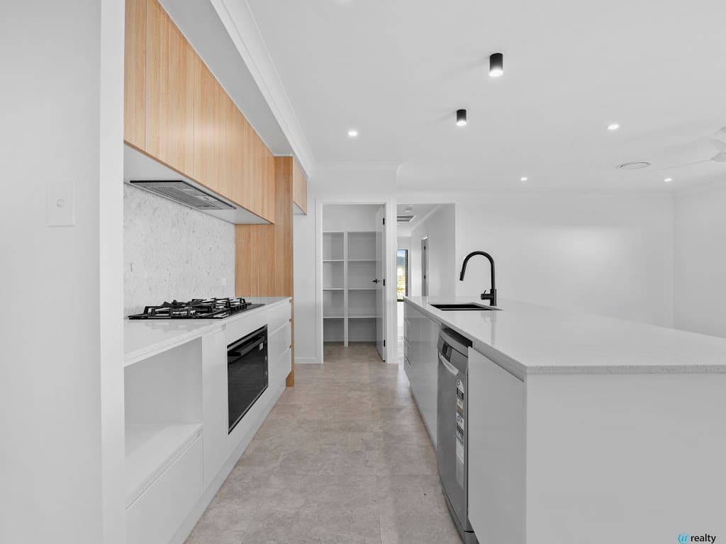 31 Rockrose Street, Logan Reserve, QLD, 4133, Logan Reserve - Thumbnail 3