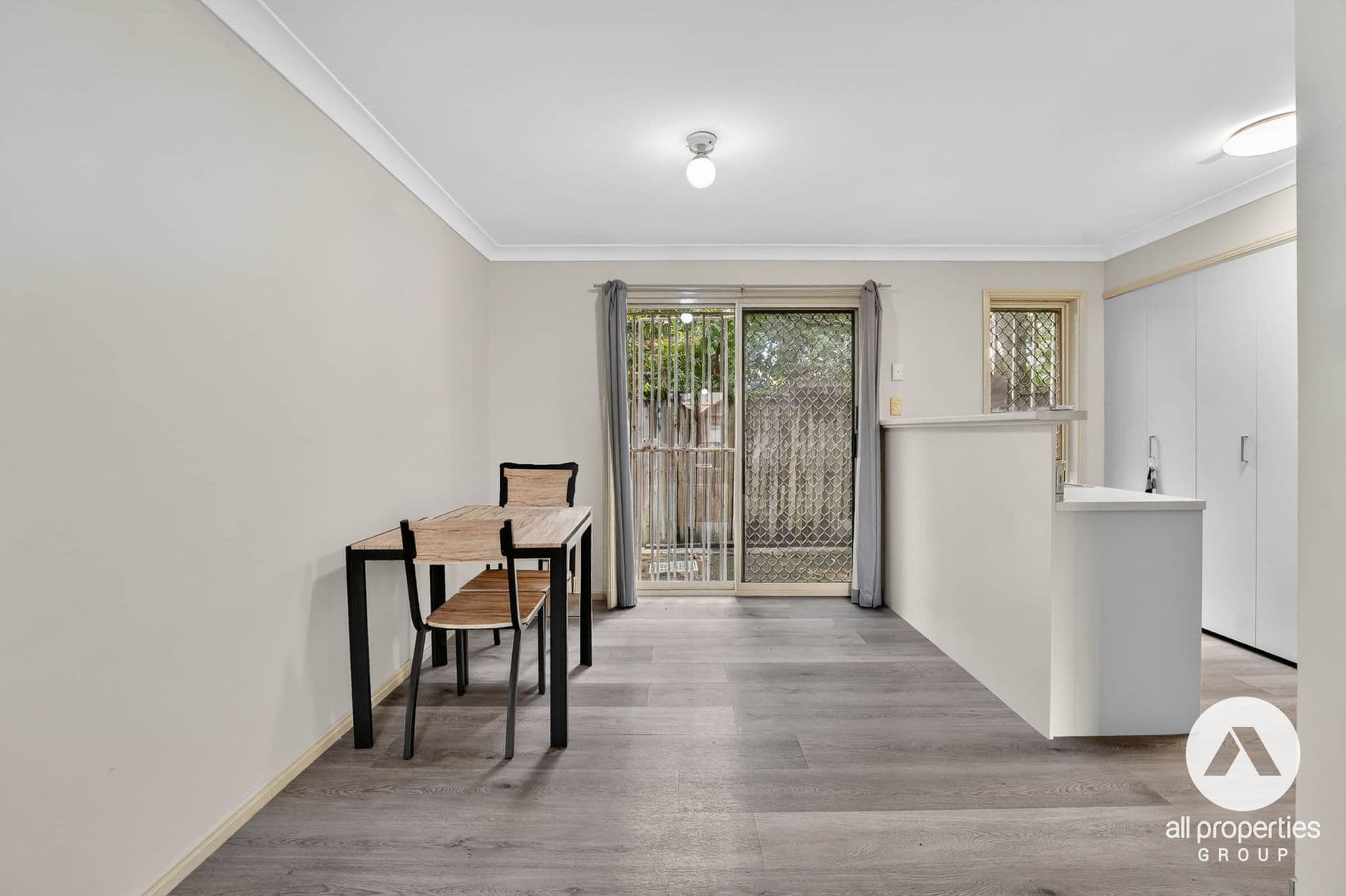 1/16 Ewing Road, Woodridge QLD 4114, Woodridge - Thumbnail 2