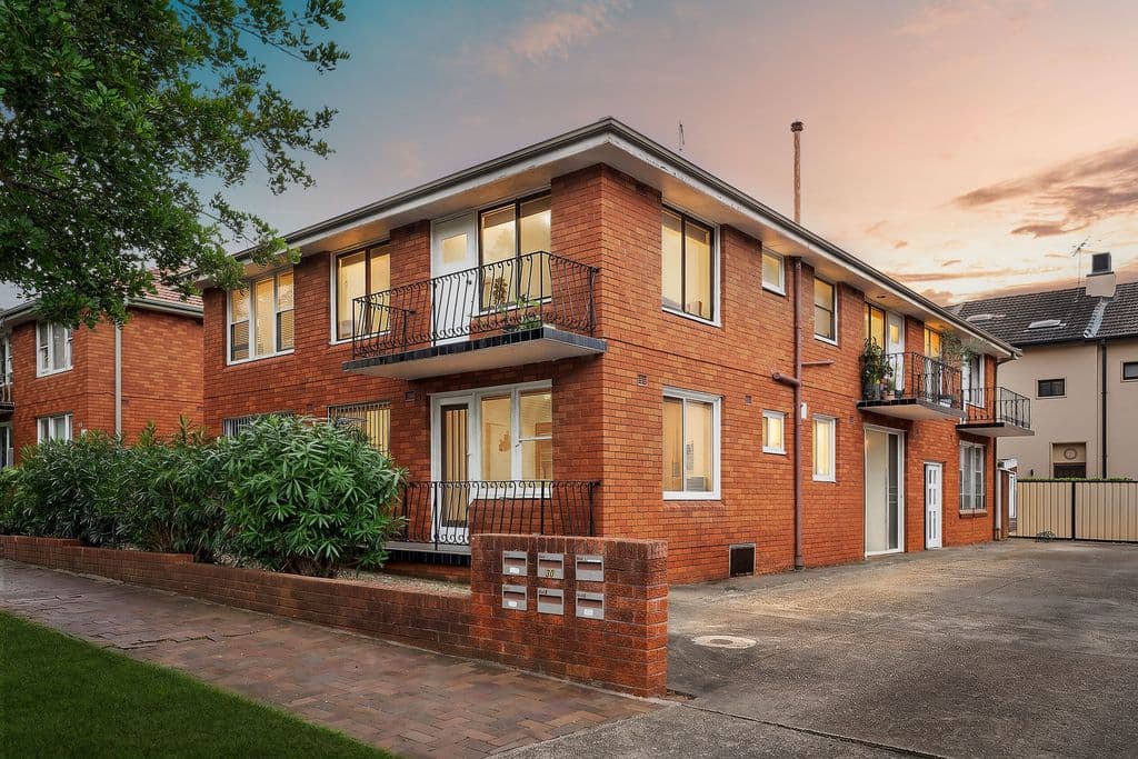 30 Barnsbury Grove, Dulwich Hill - Image 1
