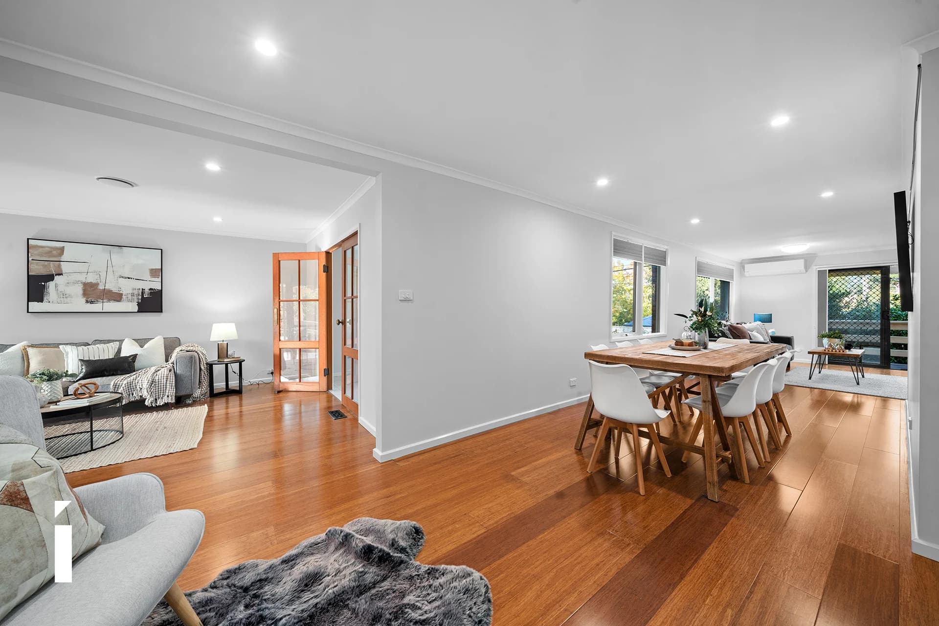 24 Cazaly Close, Holt, Holt - Image 1