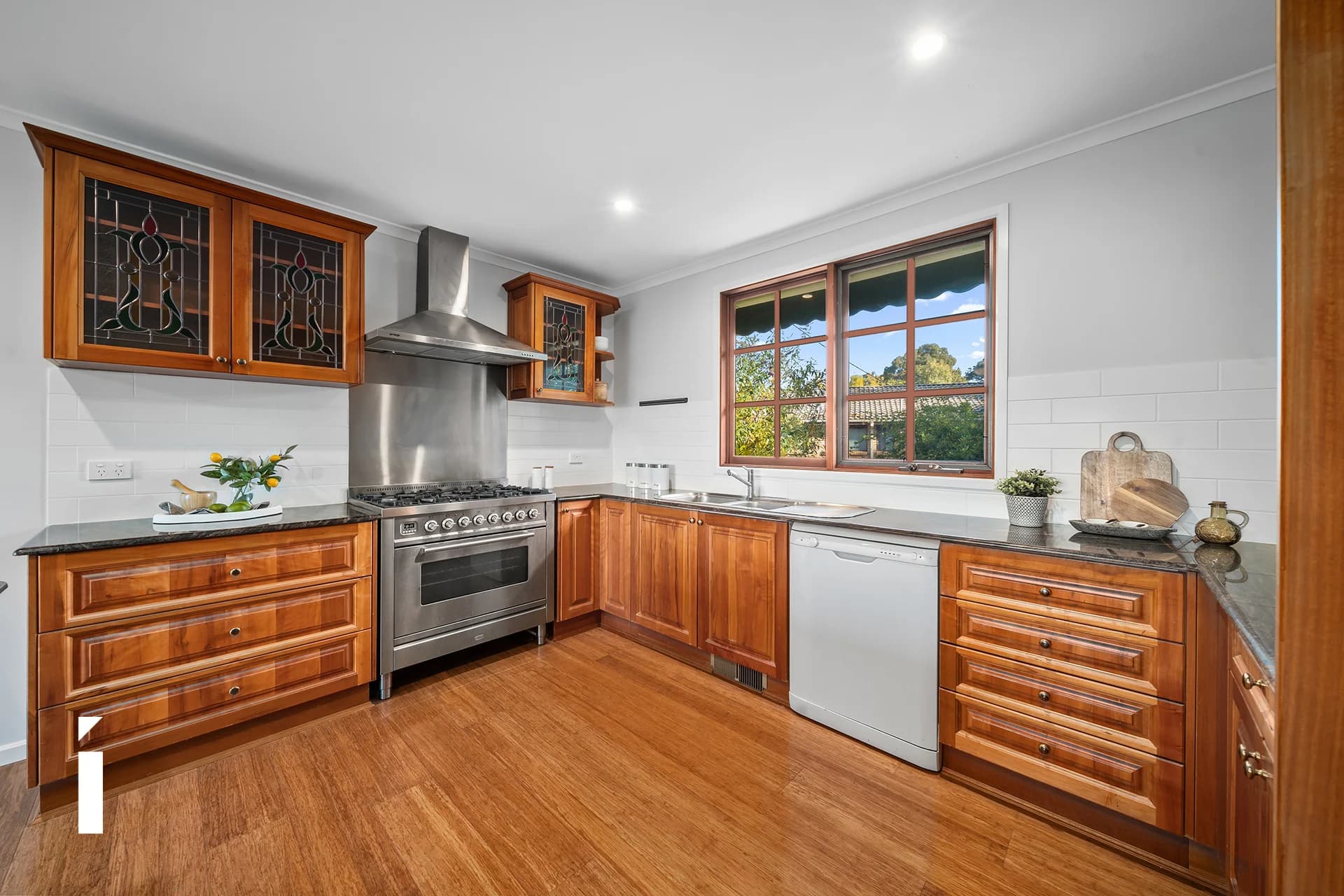 24 Cazaly Close, Holt, Holt - Thumbnail 8