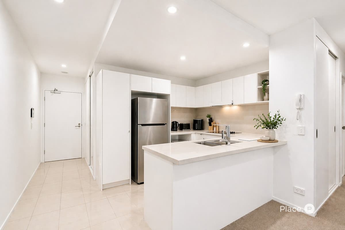 21 Bombery Street, Cannon Hill - Thumbnail 2