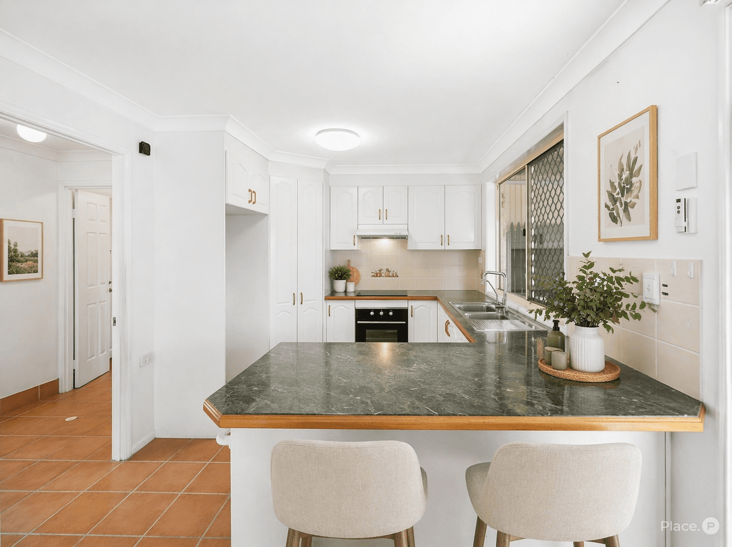4 Kerry Street, Kippa-Ring - Thumbnail 3