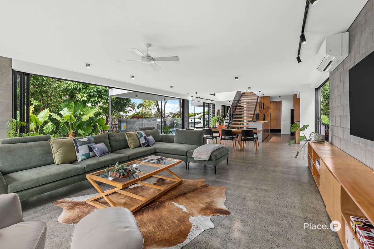 8 Merinda Street, Greenslopes - Thumbnail 5