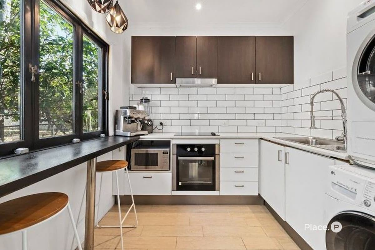 57 Saint Catherines Terrace, Wynnum - Thumbnail 6