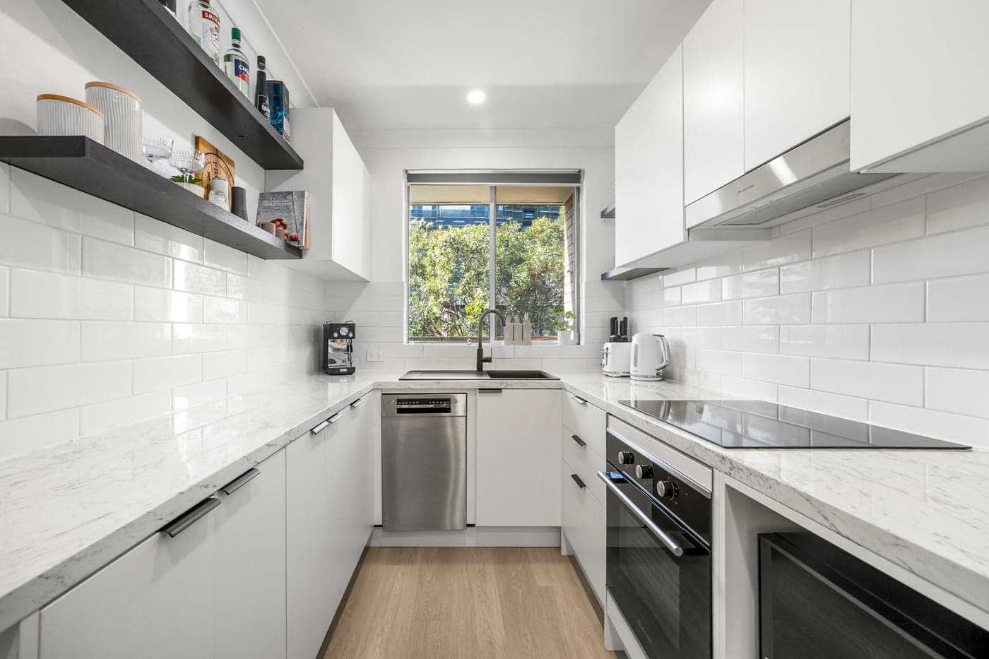 24/2-4 Curtis Street, Caringbah - Thumbnail 2