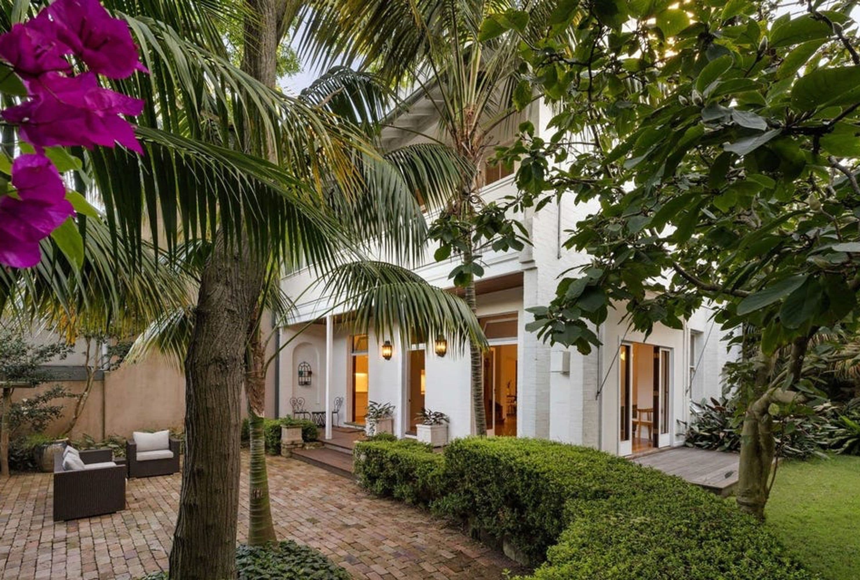 50 Dumbarton Street, McMahons Point - Thumbnail 2