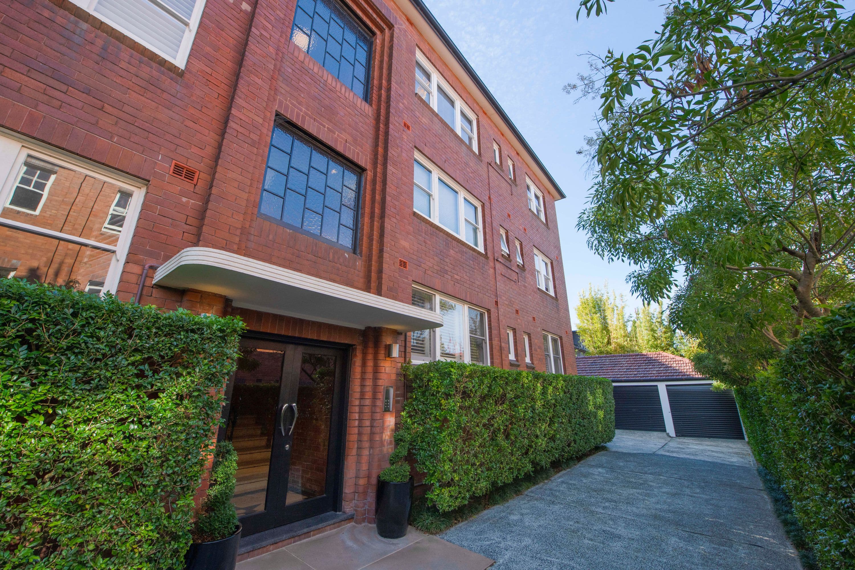 6/11 Thrupp Street, Neutral Bay - Thumbnail 2