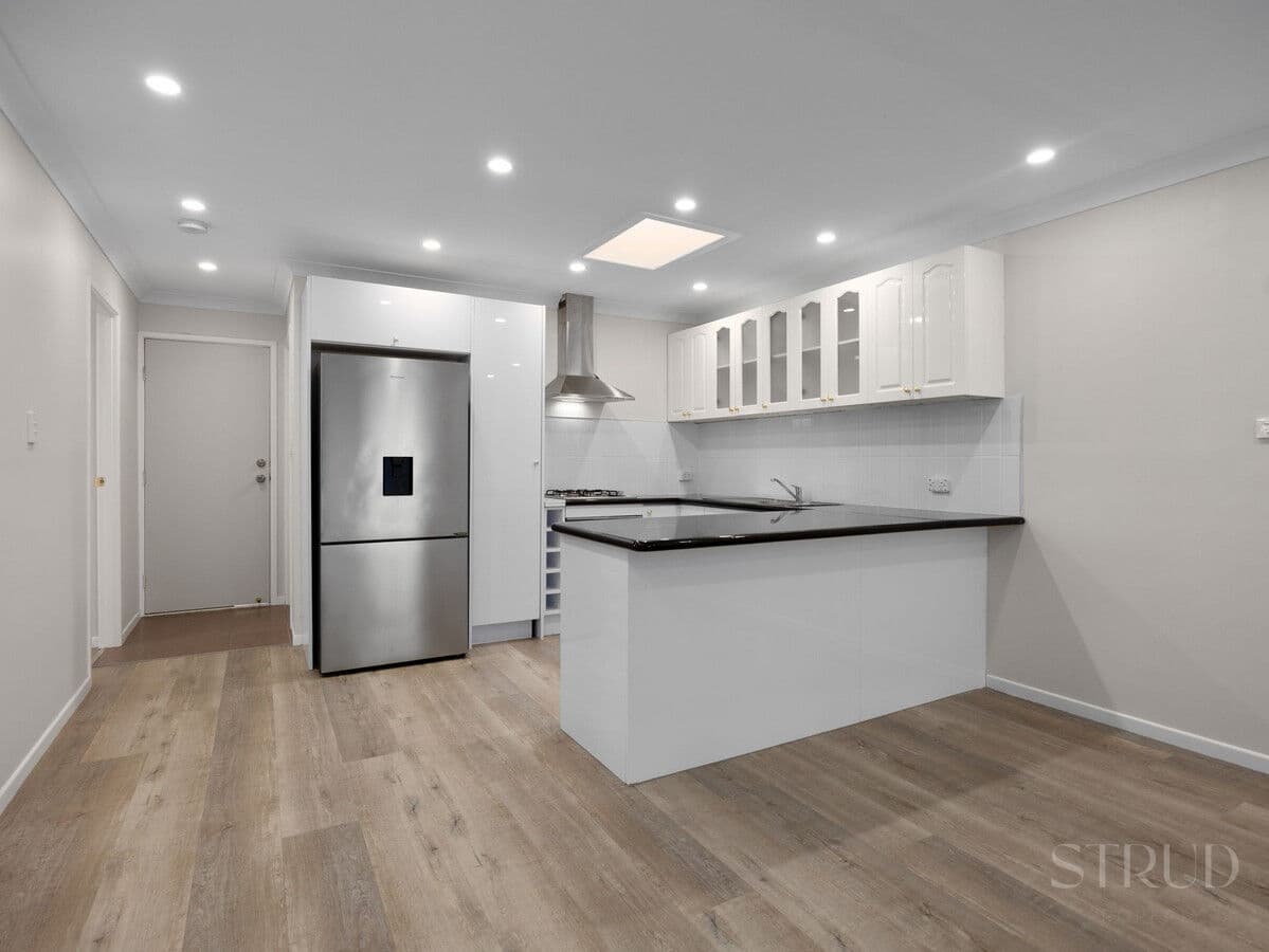 17 / 5 Spalding Crescent, Goodna QLD 4300, Goodna - Thumbnail 2