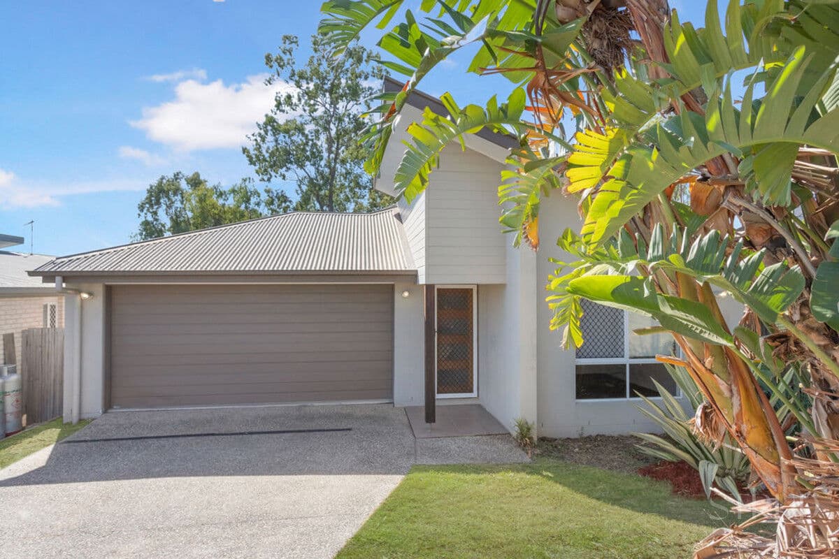 7 Cowie Street, Deebing Heights QLD 4306, Deebing Heights - Thumbnail 2