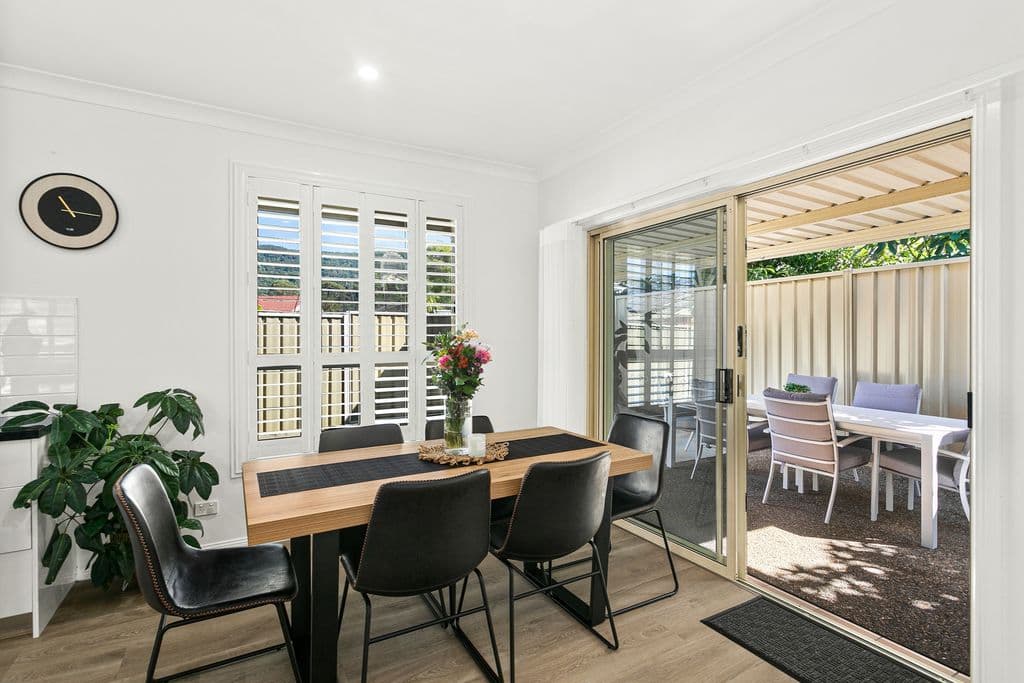 2/6 Hutchinson Drive, Balgownie - Thumbnail 3