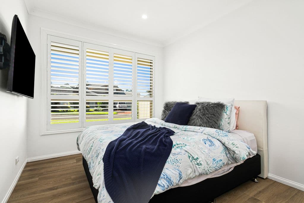 2/6 Hutchinson Drive, Balgownie - Thumbnail 5