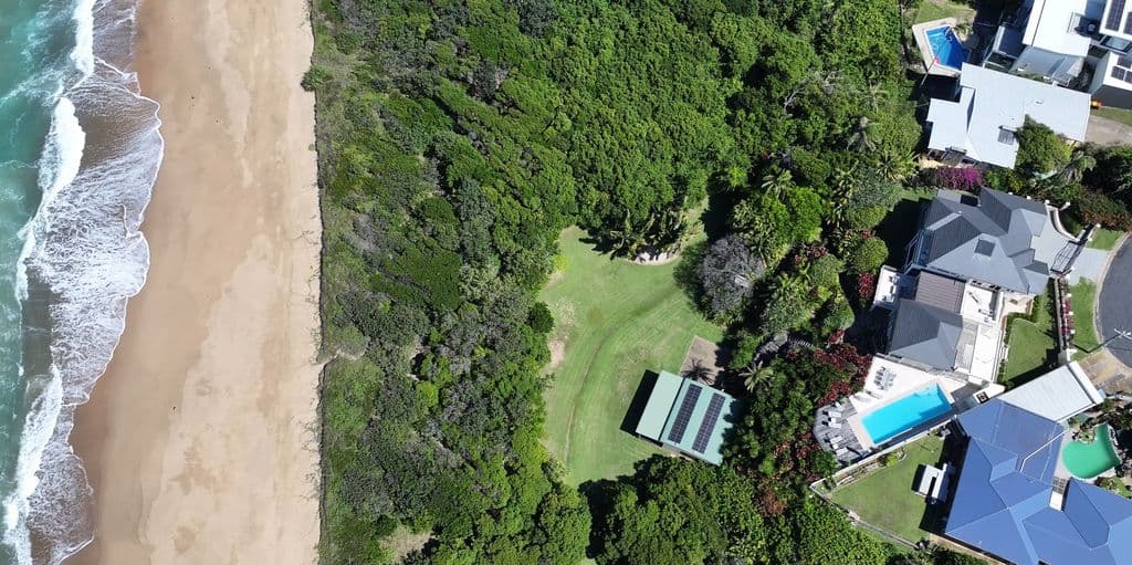 3 Sapphire Crescent, Sapphire Beach - Thumbnail 2