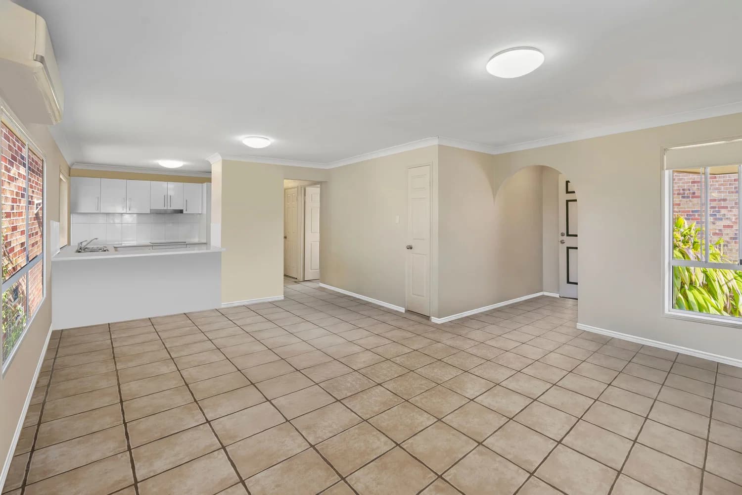 4 Acacia Close, Holland Park West, QLD, 4121, Holland Park West - Thumbnail 5