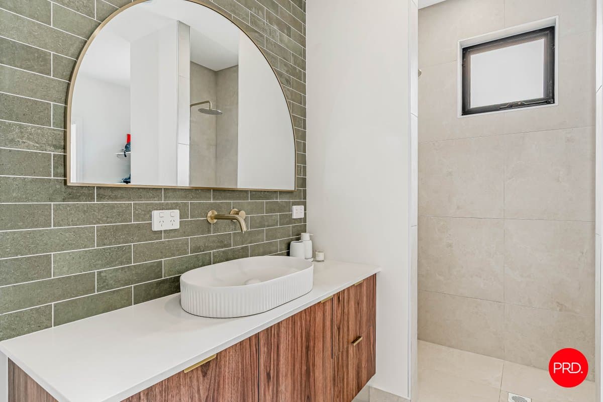 7 Honeysuckle Street, BENDIGO VIC 3550, Bendigo - Thumbnail 5
