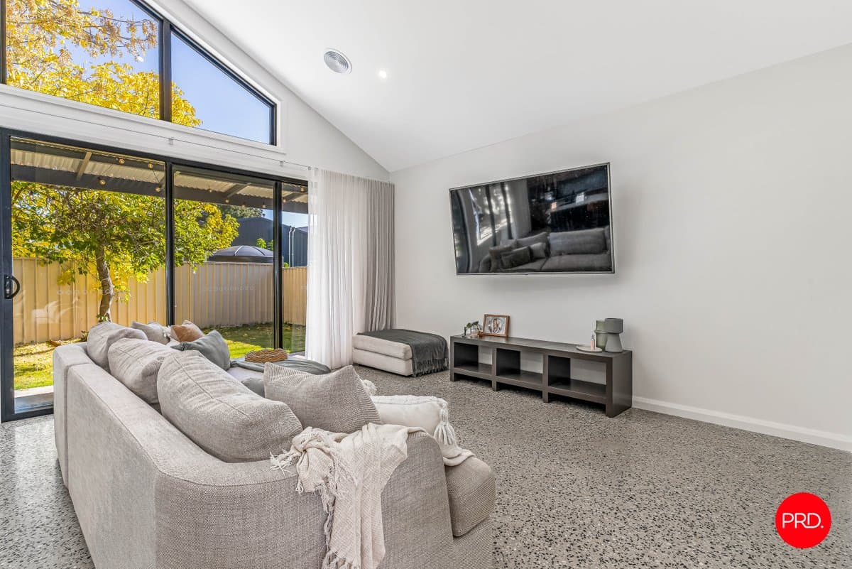 7 Honeysuckle Street, BENDIGO VIC 3550, Bendigo - Thumbnail 6