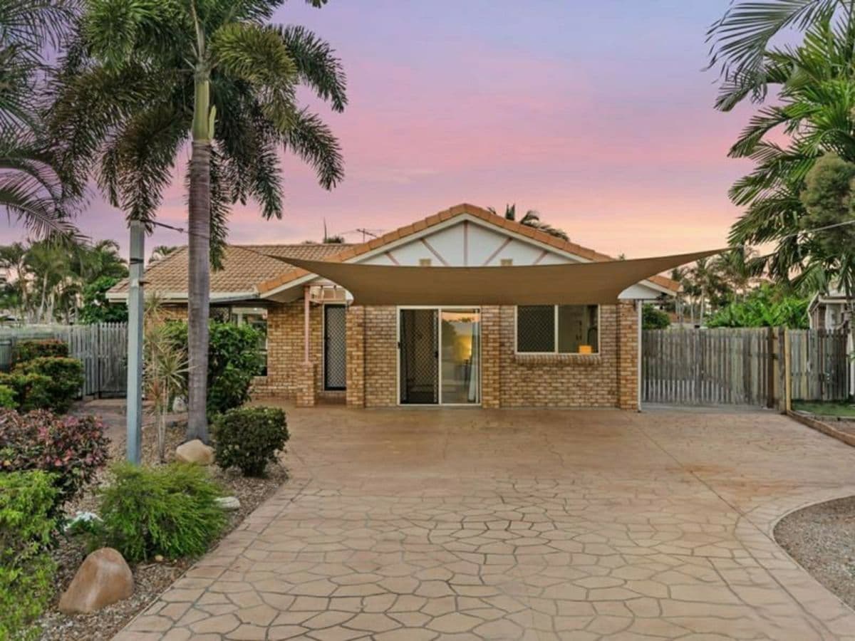 6 Stafford Close, KIRWAN, Kirwan - Image 1