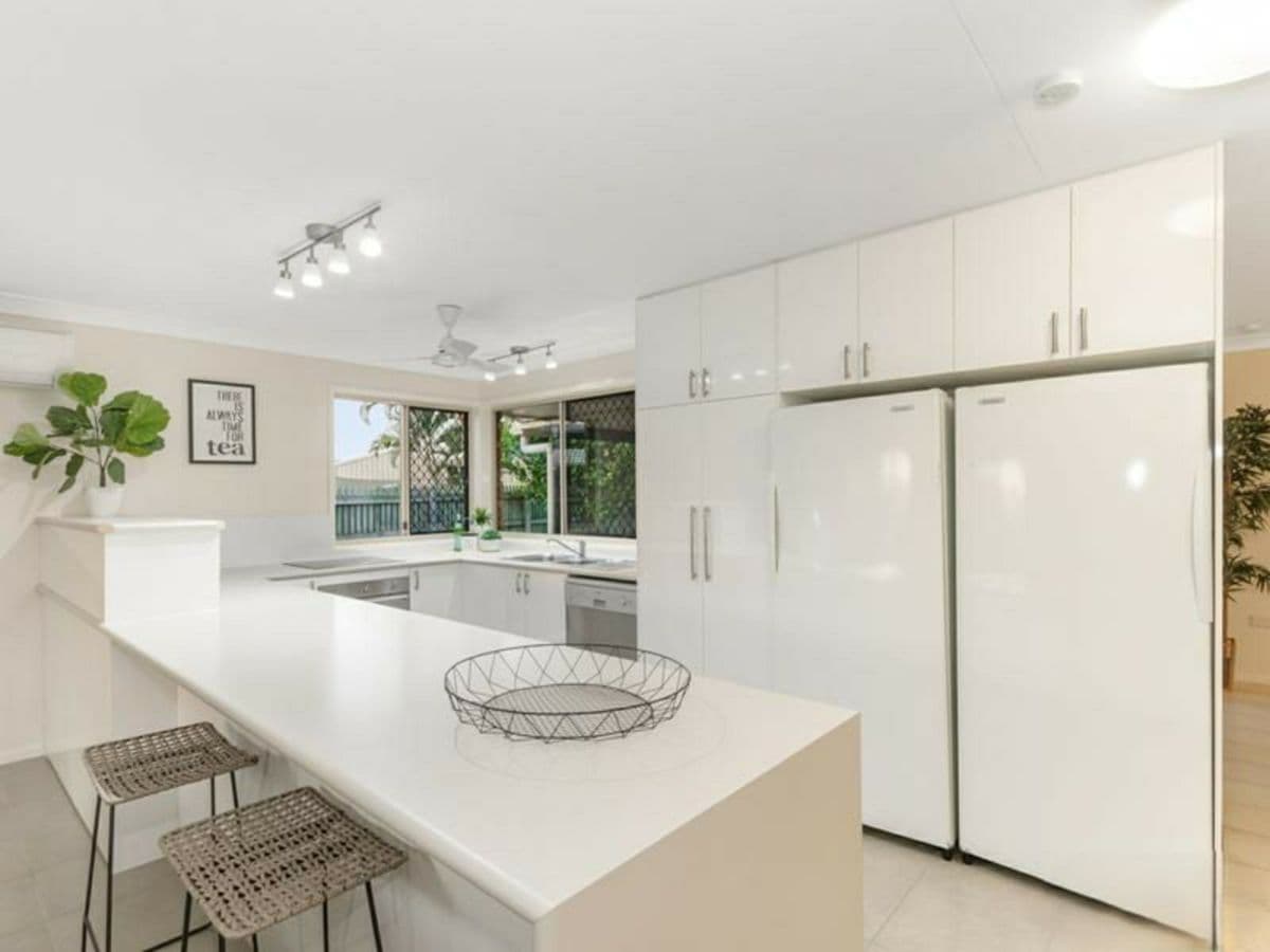 6 Stafford Close, KIRWAN, Kirwan - Thumbnail 2
