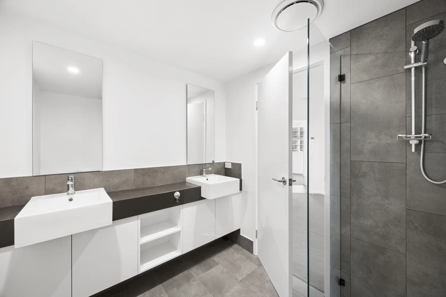 301/1 Waterside Retreat, Birtinya, QLD, 4575, Birtinya - Thumbnail 6
