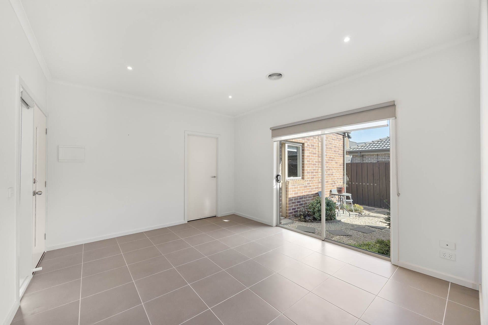 5/14-16 Rodney Street, Gisborne - Thumbnail 6