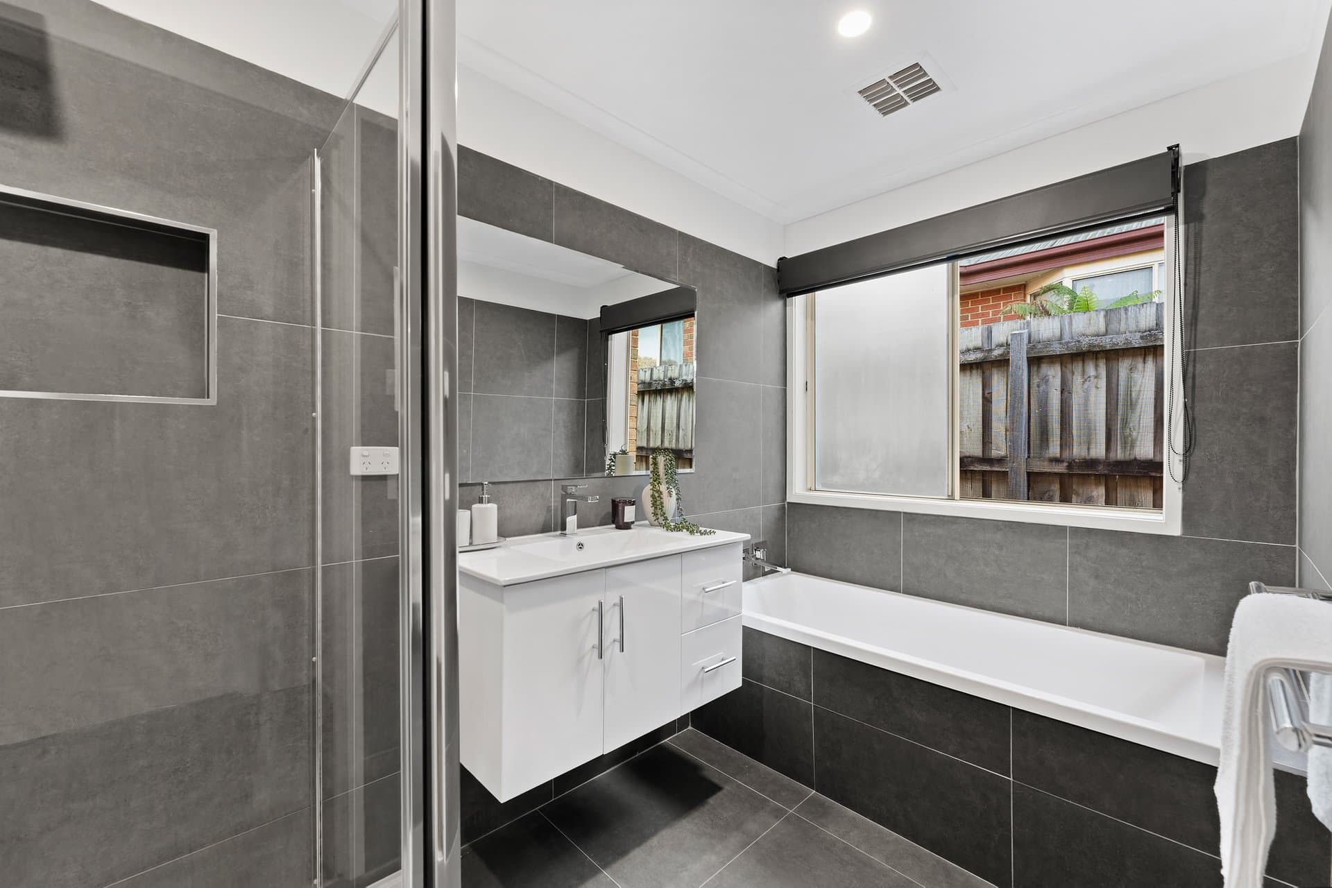 2 Hillrise Crescent, Chirnside Park - Thumbnail 6