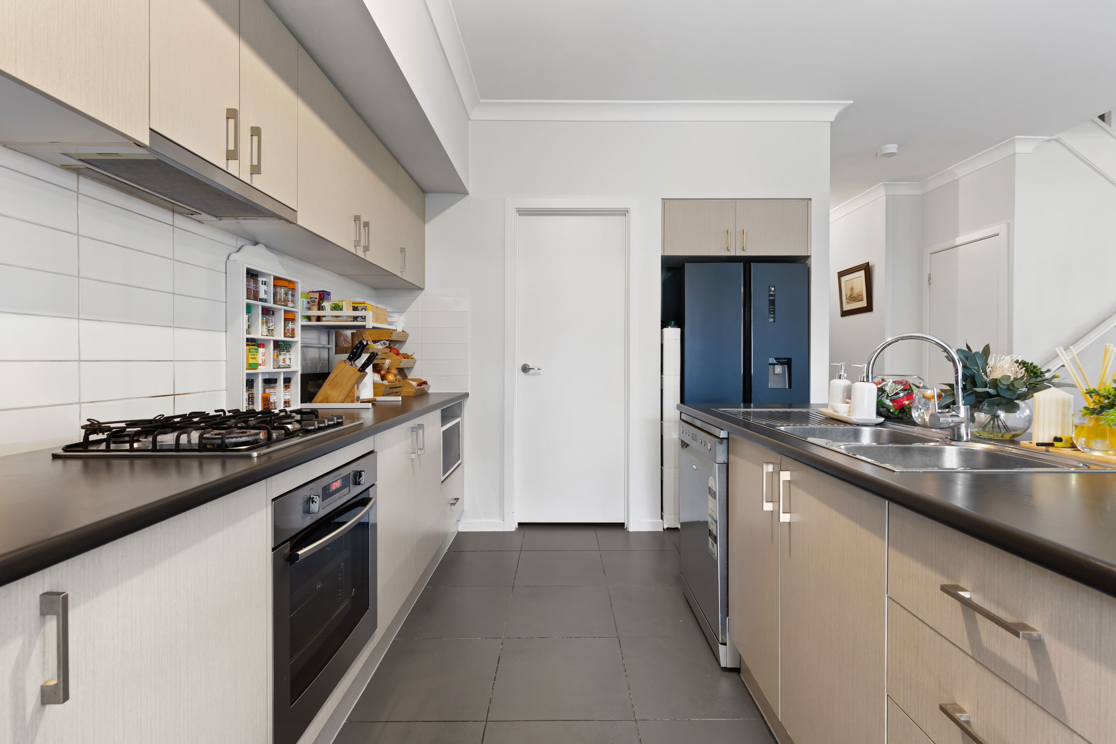 29 Sydney Smith Drive, PENRITH, Penrith - Thumbnail 4