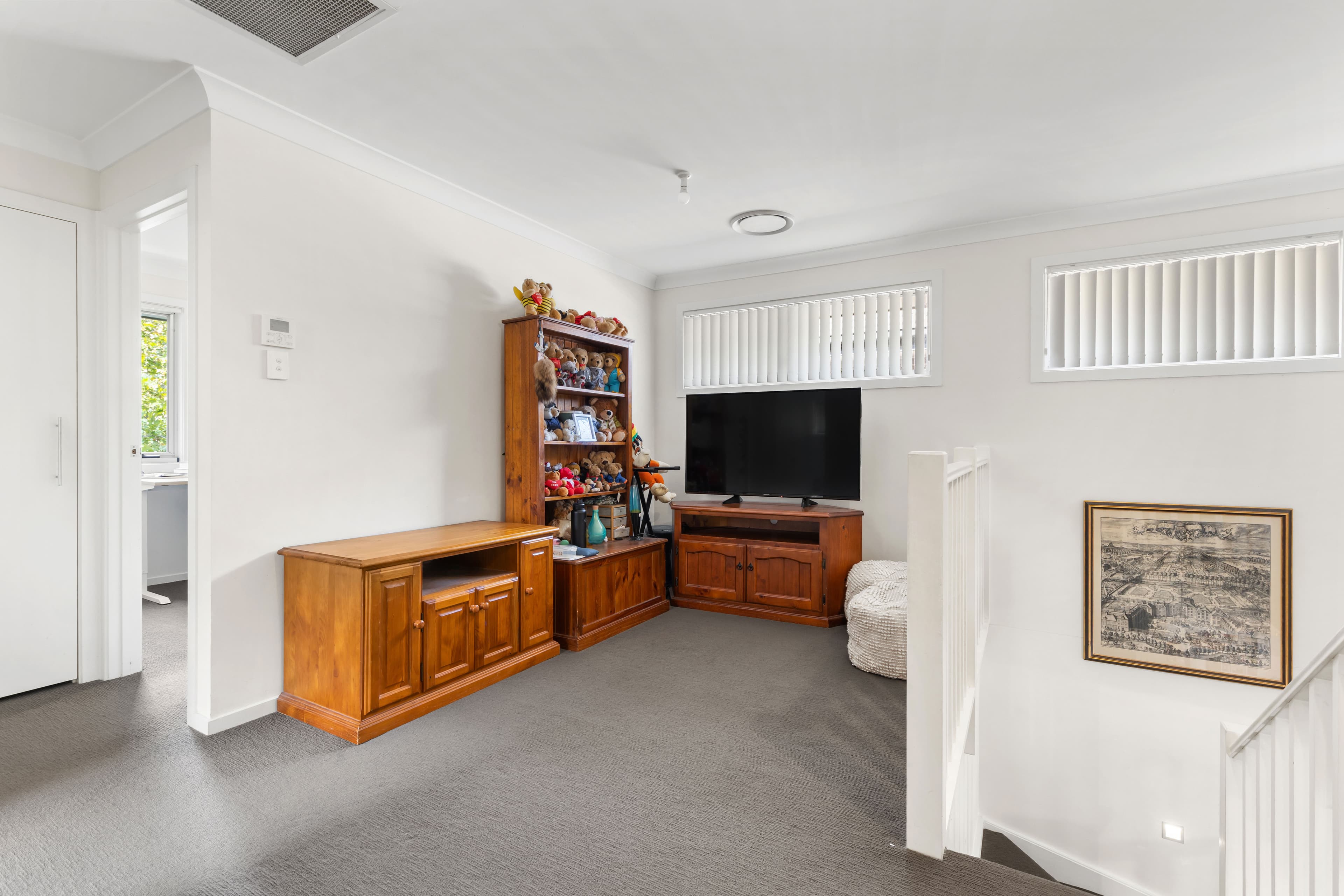 29 Sydney Smith Drive, PENRITH, Penrith - Thumbnail 7