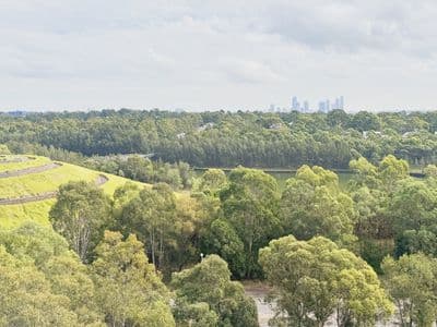 Level 7 / 702/2 Kingfisher Street, Lidcombe, Lidcombe - Image 1