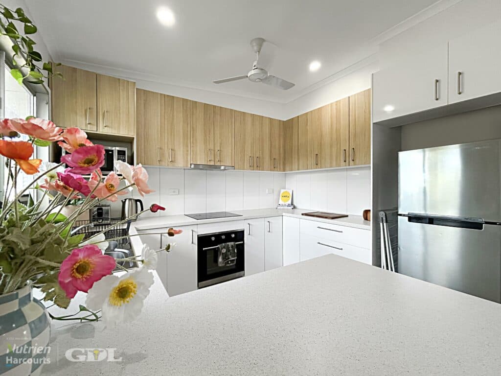 38 Cox Crescent, KATHERINE NT 0850, Katherine - Thumbnail 3
