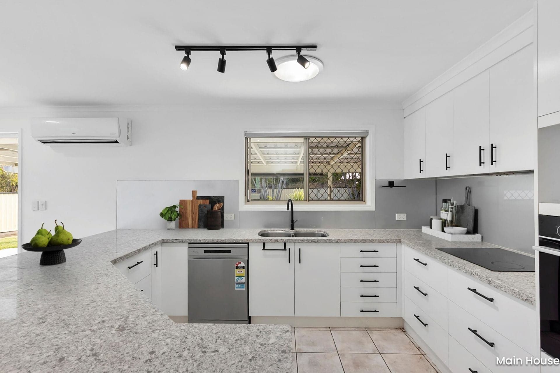 9 Enkleman Road, Yatala, Yatala - Thumbnail 5