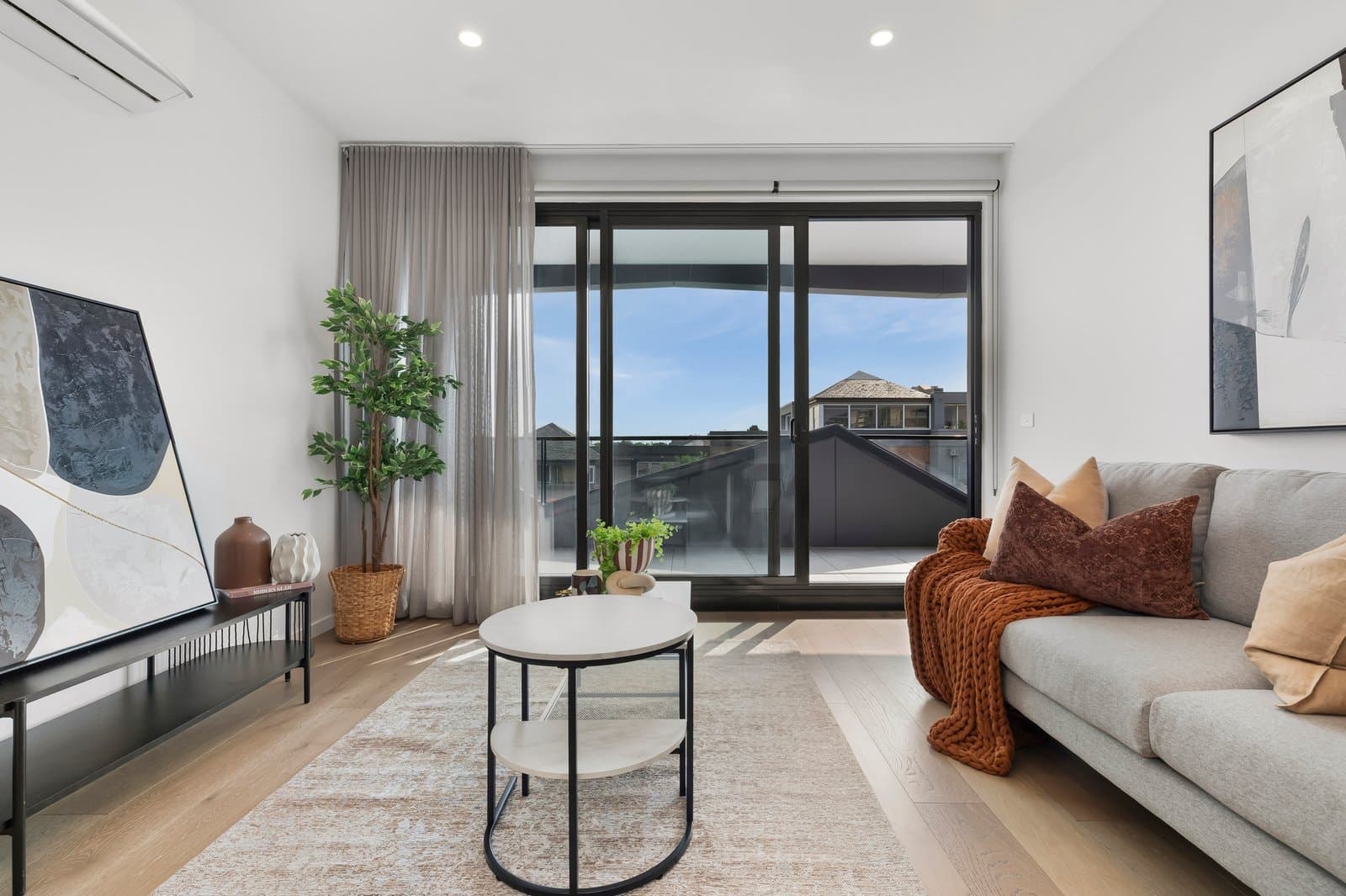 203/286 Rouse Street, Port Melbourne, Port Melbourne - Thumbnail 3