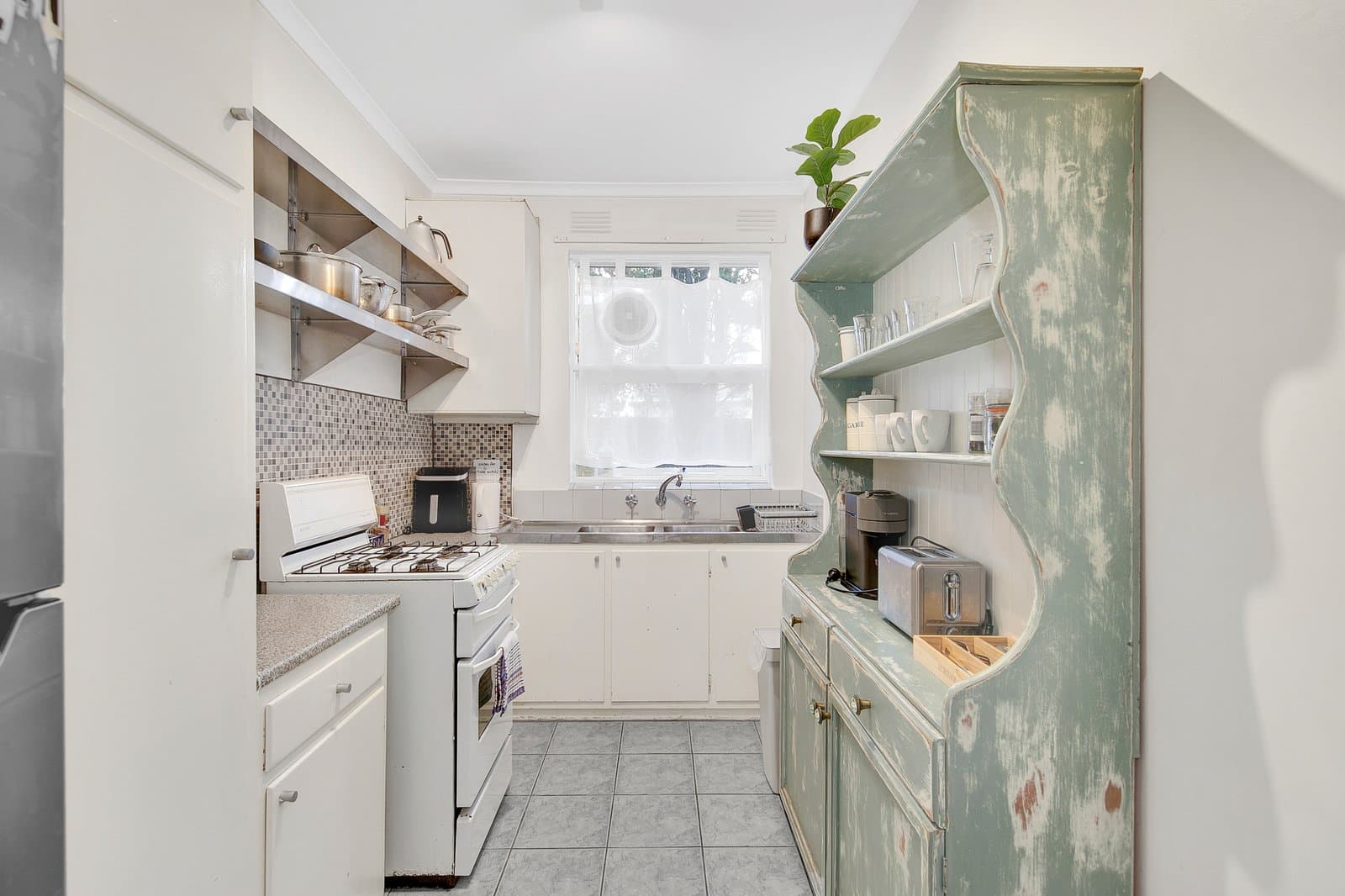 40/10 Acland Street, St Kilda, St Kilda - Thumbnail 4