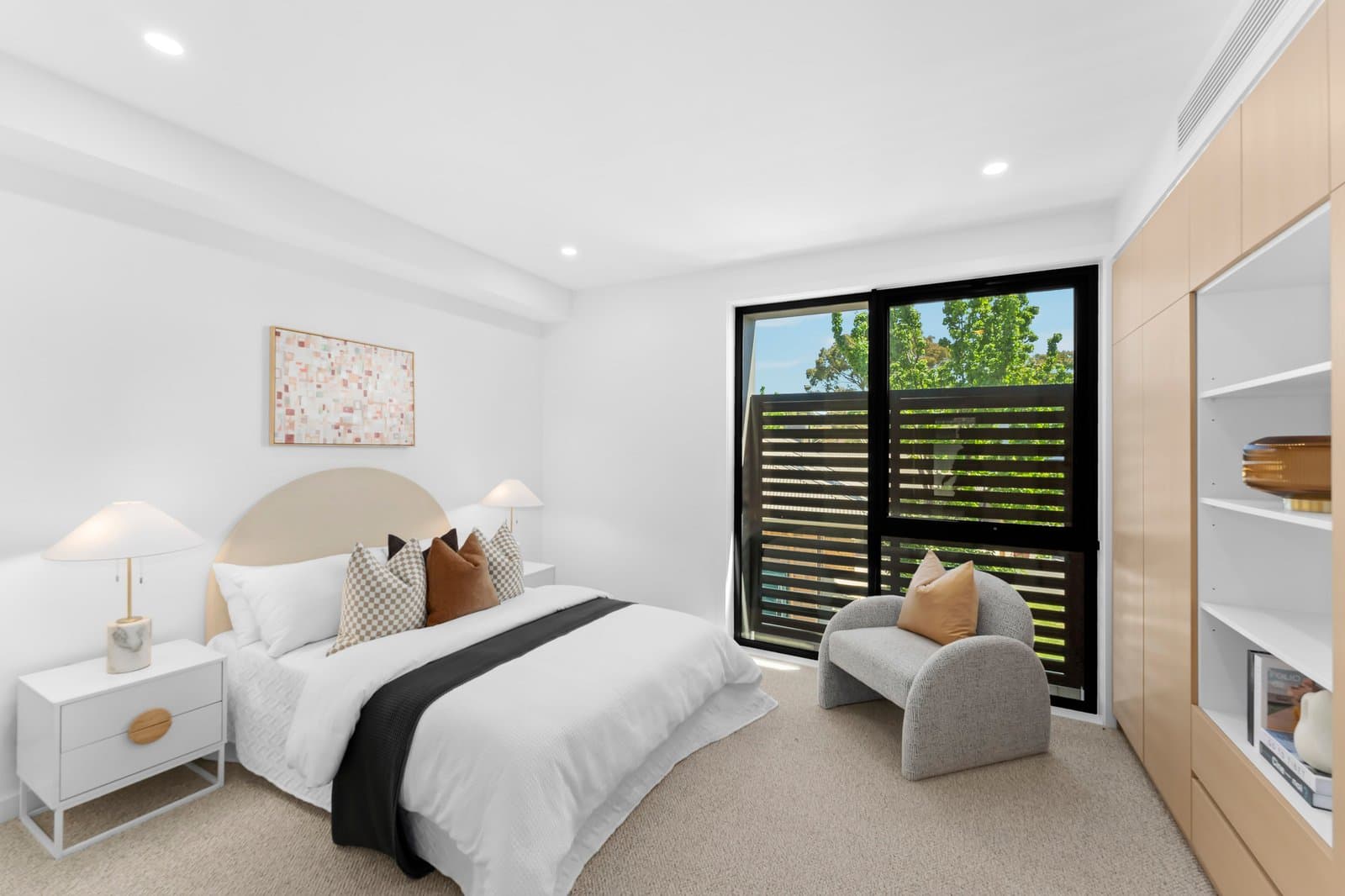 16/19 Whitehorse Road, Blackburn, Blackburn - Thumbnail 7