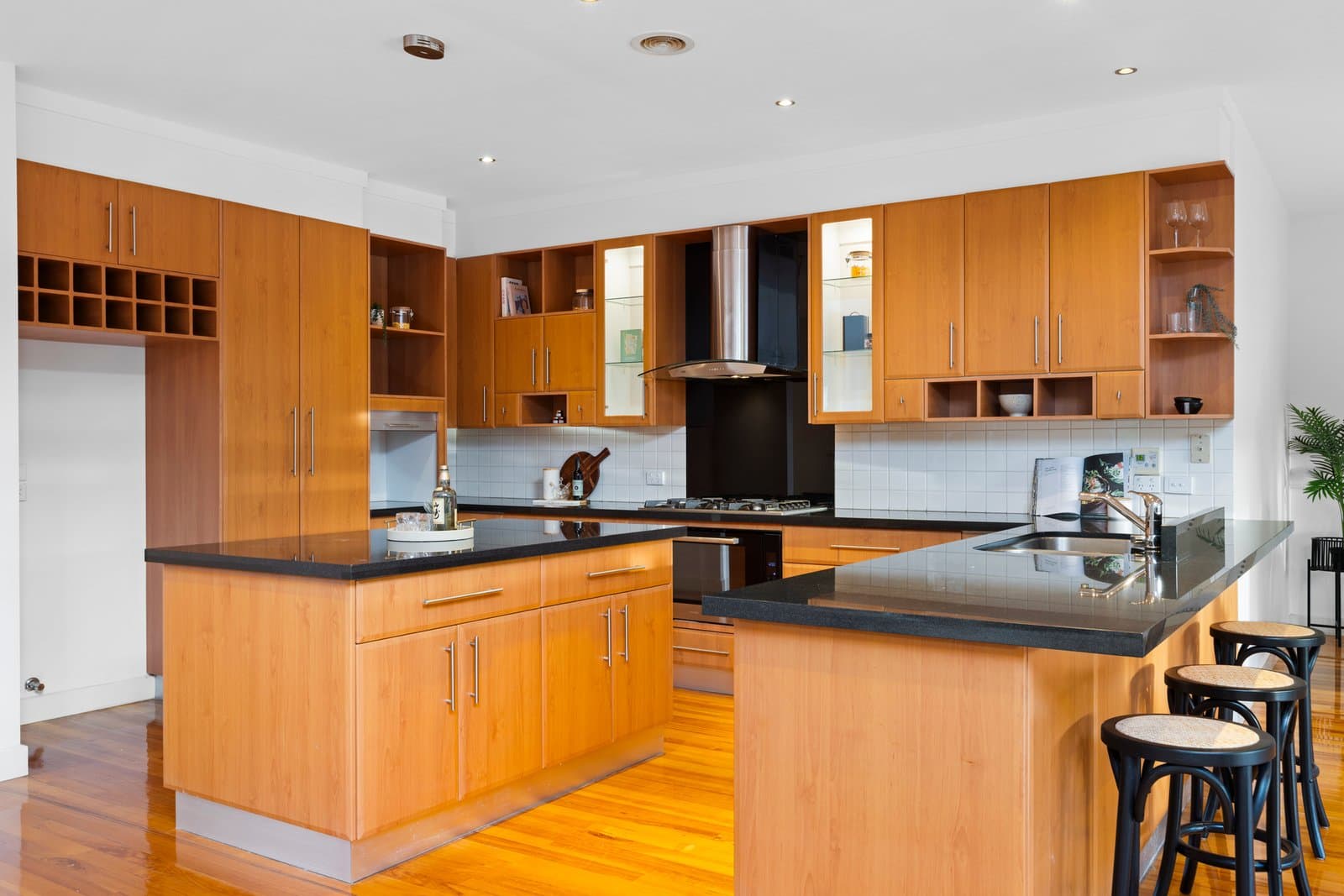 11 Williamson Close, Mordialloc, Mordialloc - Thumbnail 6