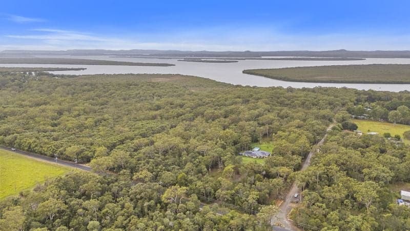 Orchard Road, Redland Bay - Thumbnail 4