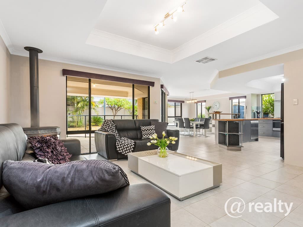 15 Waterview Parade, Southern River, WA, 6110, Southern River - Thumbnail 5