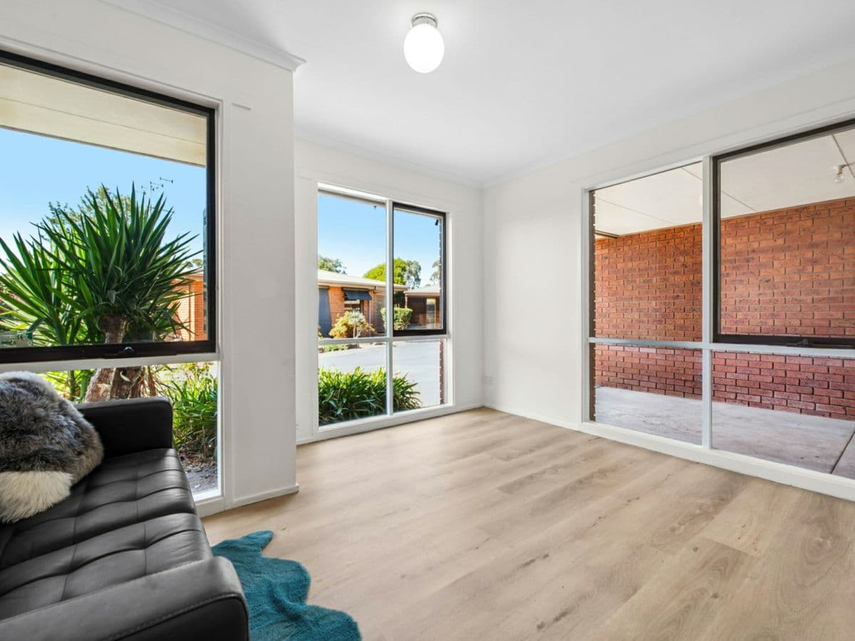 1/9 Crusoe Road, KANGAROO FLAT, Kangaroo Flat - Thumbnail 4