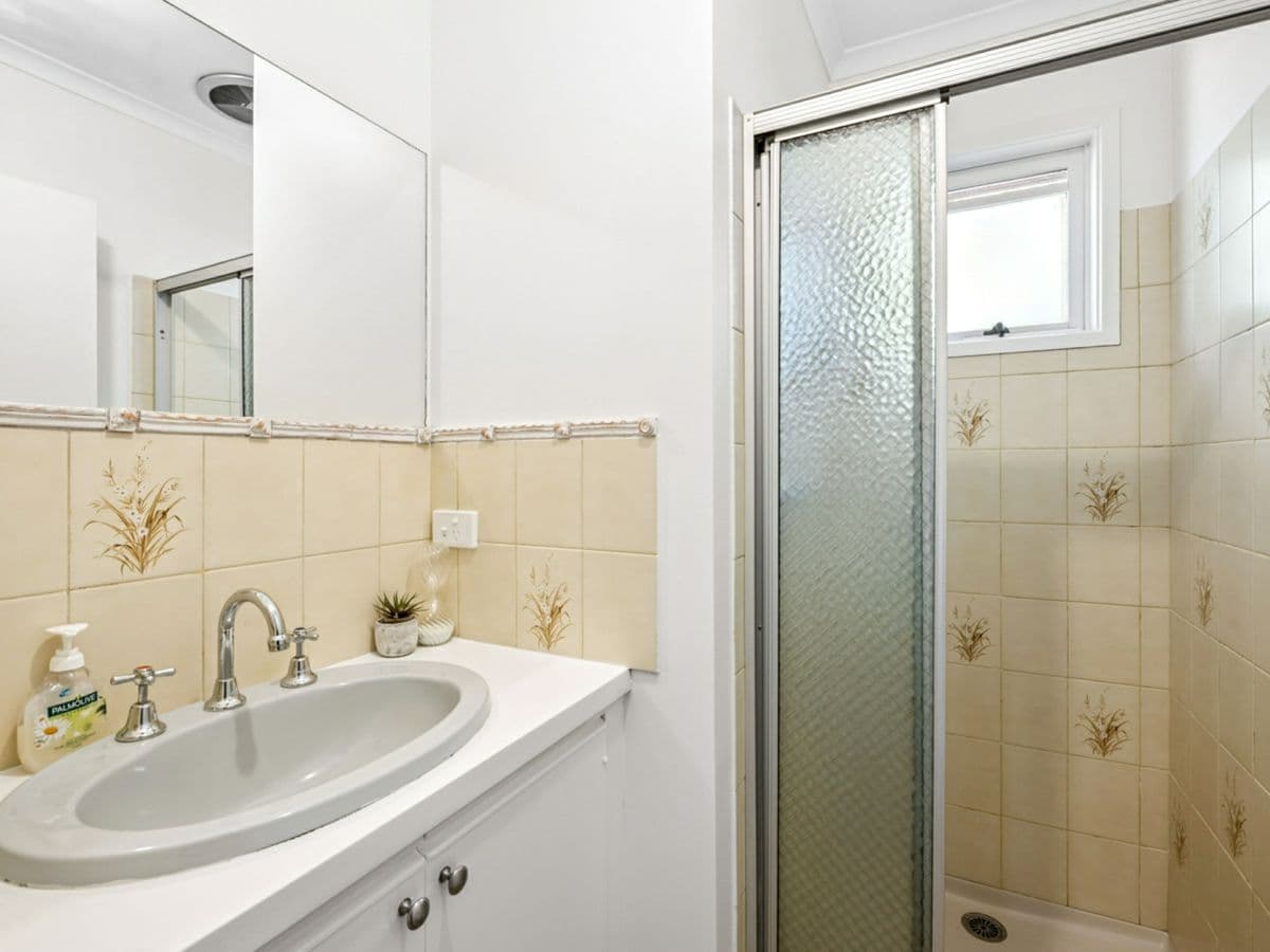 1/9 Crusoe Road, KANGAROO FLAT, Kangaroo Flat - Thumbnail 7
