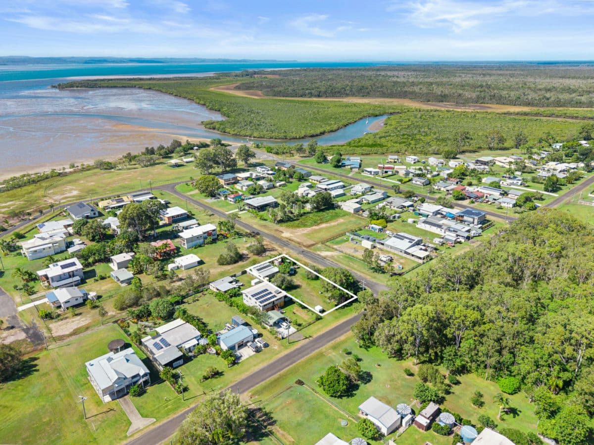 51 Ventnor Street, MAAROOM, Maaroom - Image 1