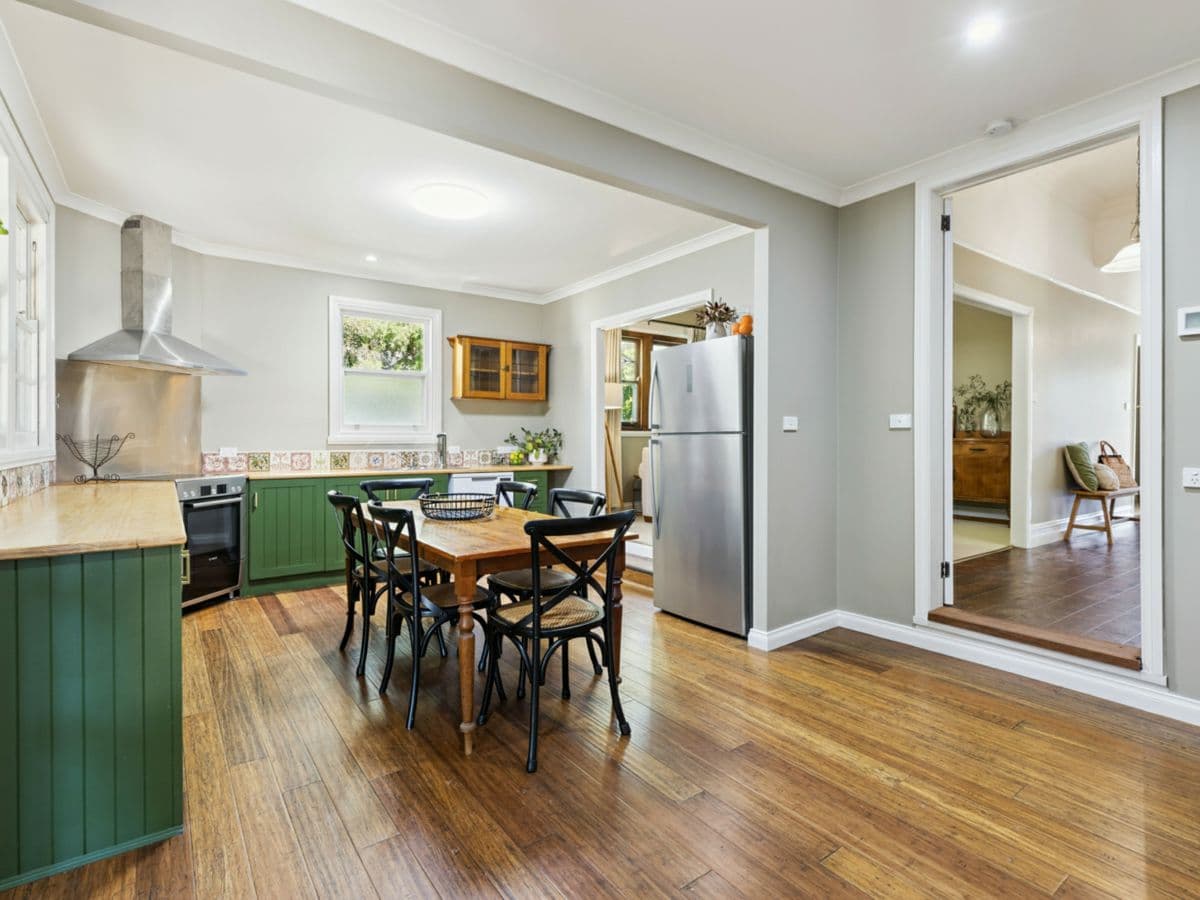 71 Grant Street North, INGLEWOOD, Inglewood - Thumbnail 4