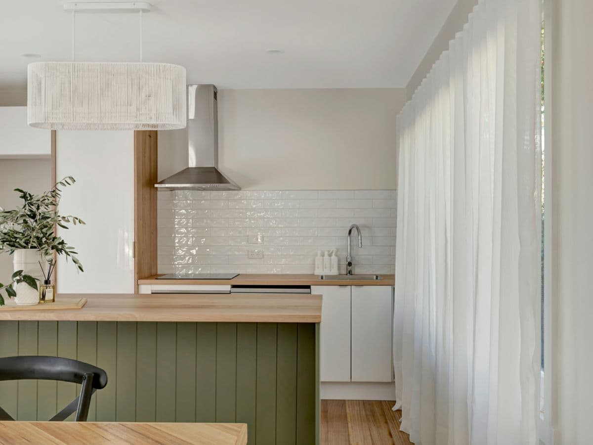 113 West Tamar Road, TREVALLYN, Trevallyn - Thumbnail 3