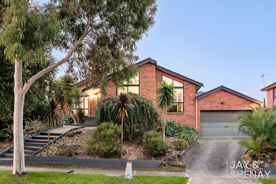 22 Edward Freeth Drive, Endeavour Hills VIC 3802, Endeavour Hills - Image 1