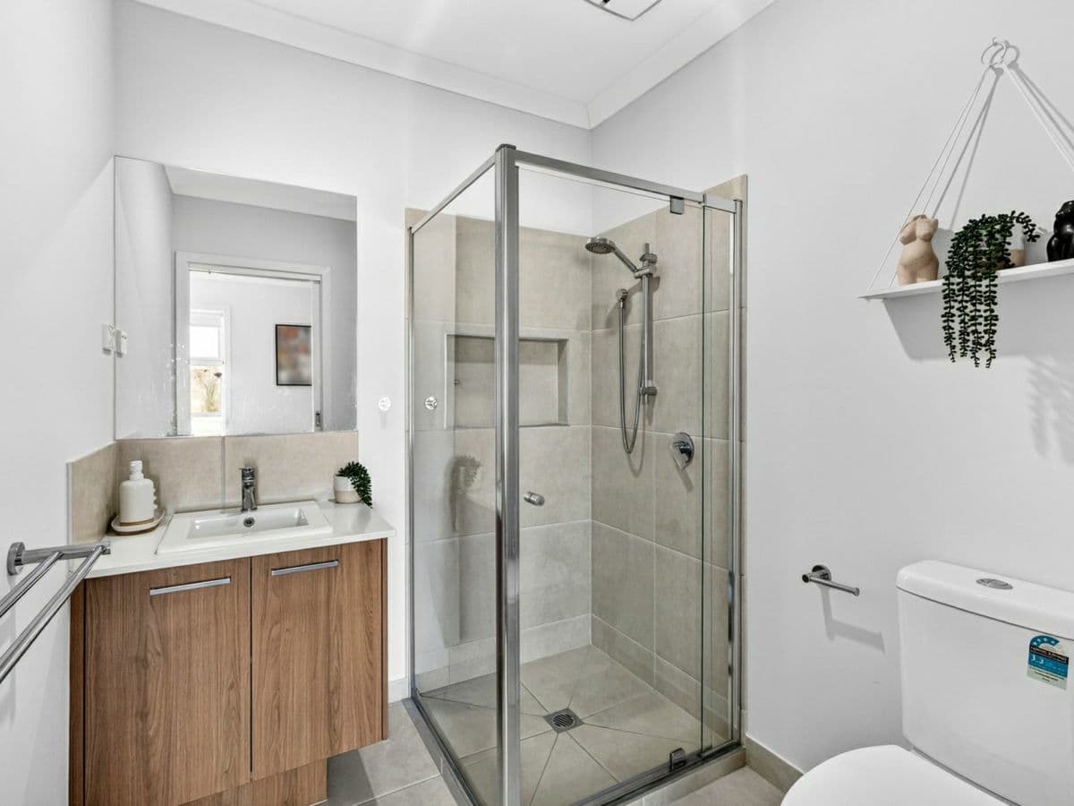 35 Wylie Street, CHARLEMONT, Charlemont - Thumbnail 5